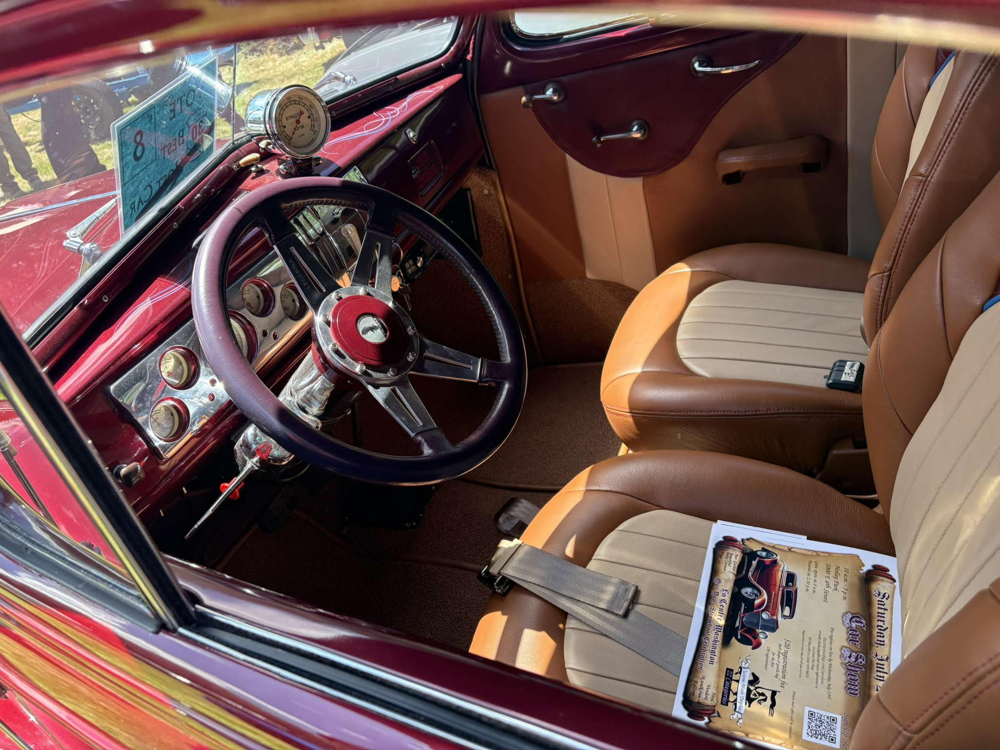 Boat upholstery in teal and white